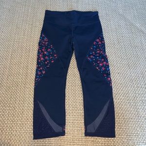 GapFit High Rise Spliced Mesh-Insert 7/8 Leggings